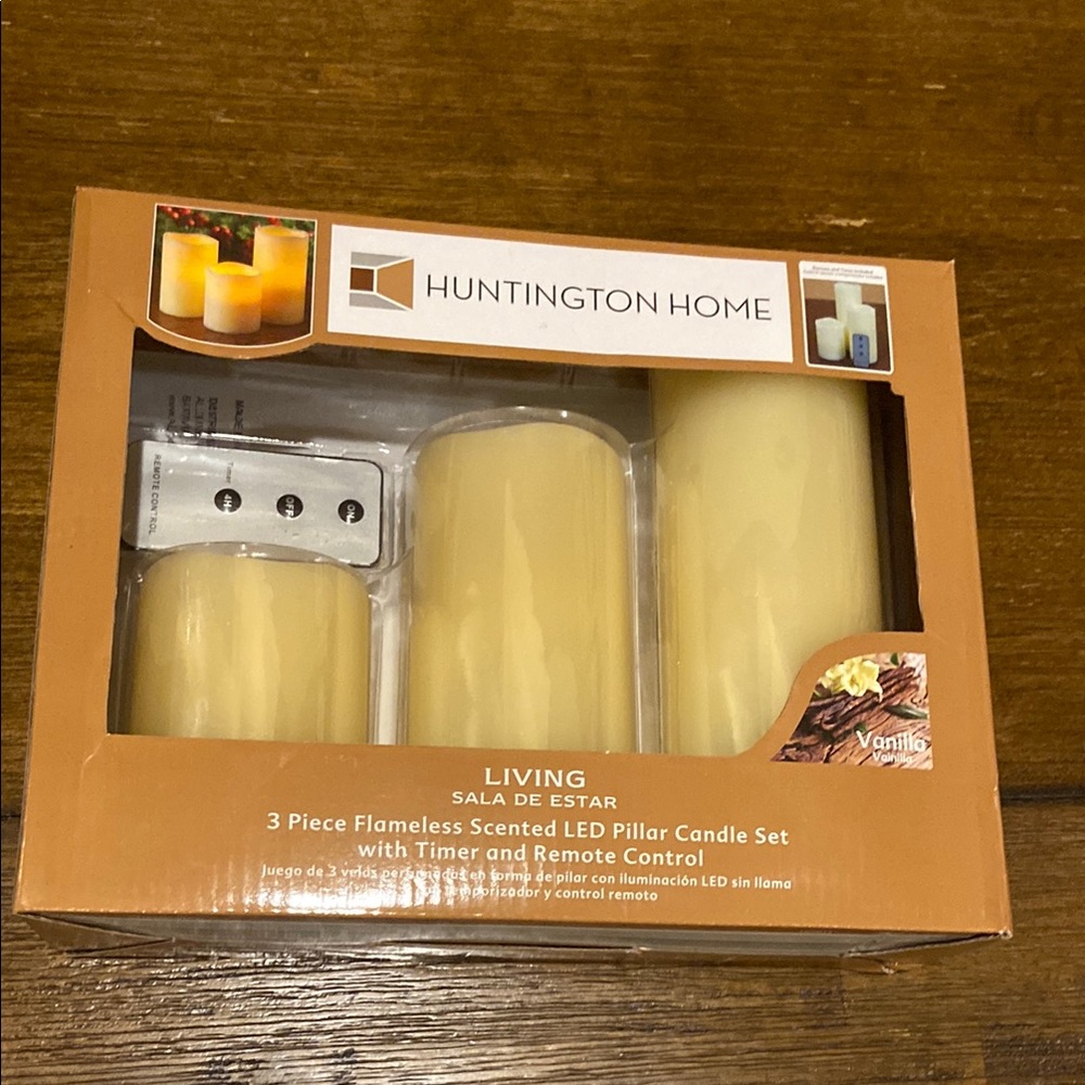 Huntington Home 3 Piece Flameless Vanilla Scented Pillar Candles With Remote NEW